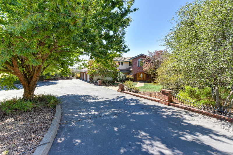 13359 Amador Rd - Photo 3 of 50