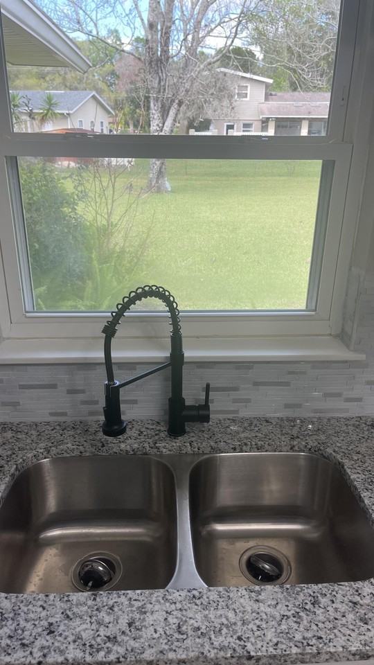 5067 Lincolnshire Rd #1 - Photo 5 of 19