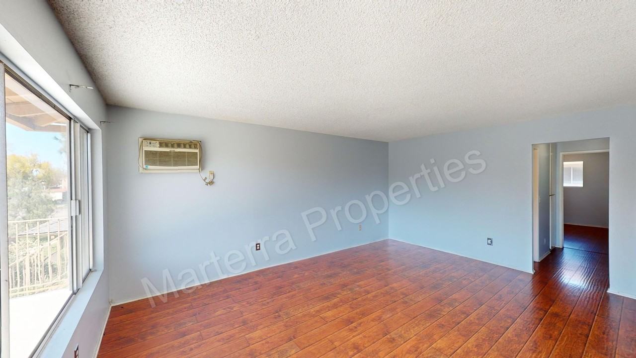 2314 E Ball Rd - Photo 2 of 19