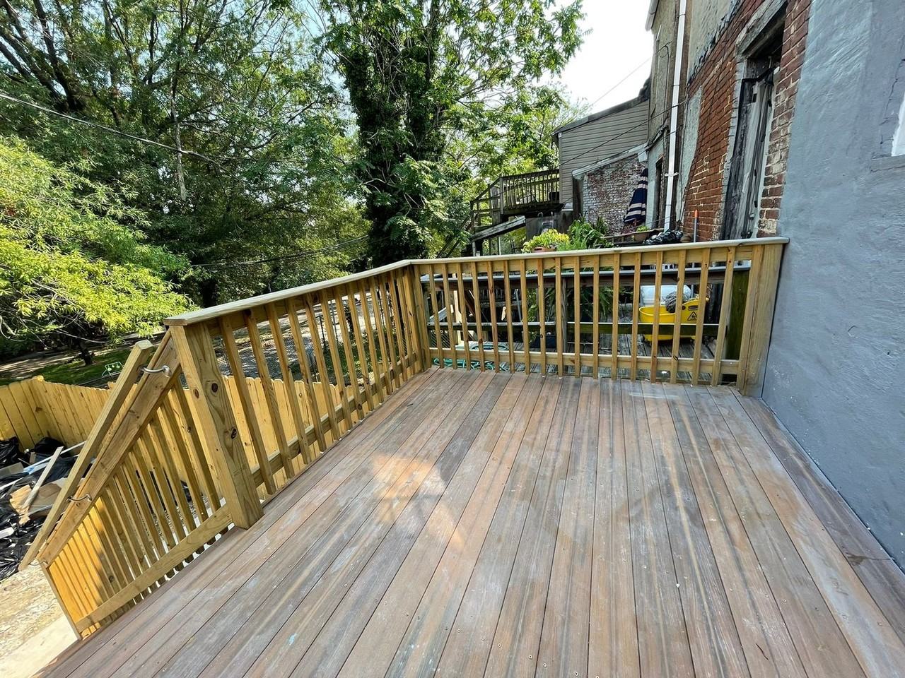 1121 N Bond St - Photo 2 of 29