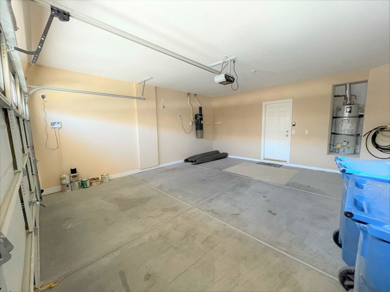 10595 Salmon Leap St - Photo 6 of 50