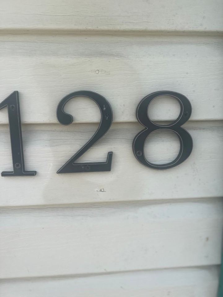 128 Van St - Photo 2 of 20