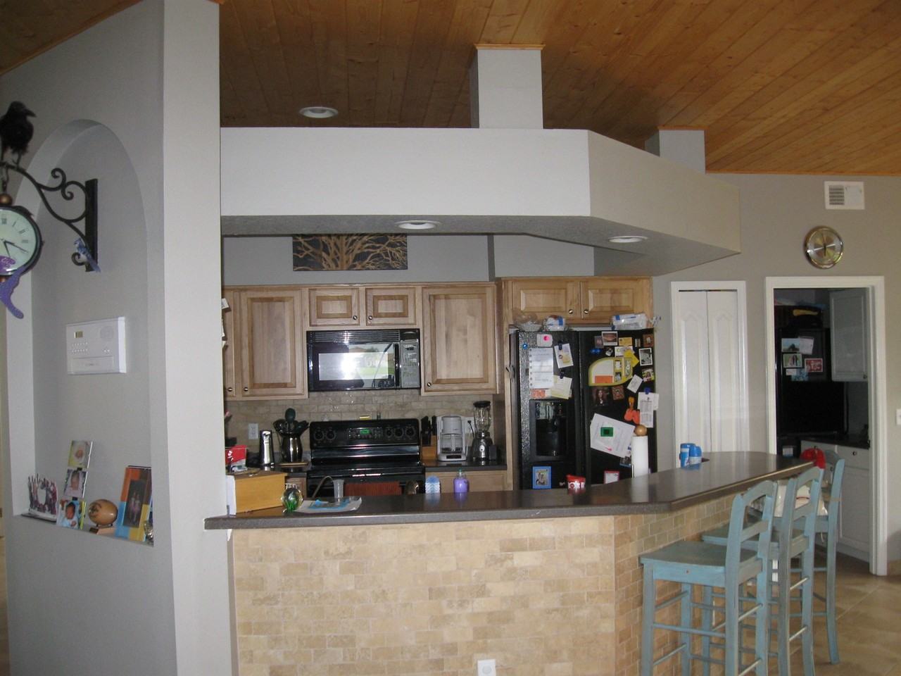 1151 Hawkslade Ct - Photo 2 of 20