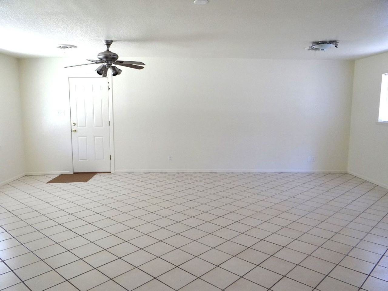 130 Mansfield Ferry Rd - Photo 2 of 20