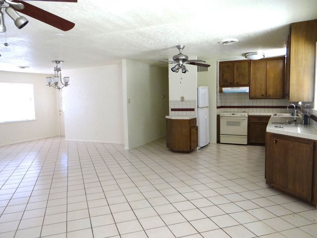 130 Mansfield Ferry Rd - Photo 6 of 20