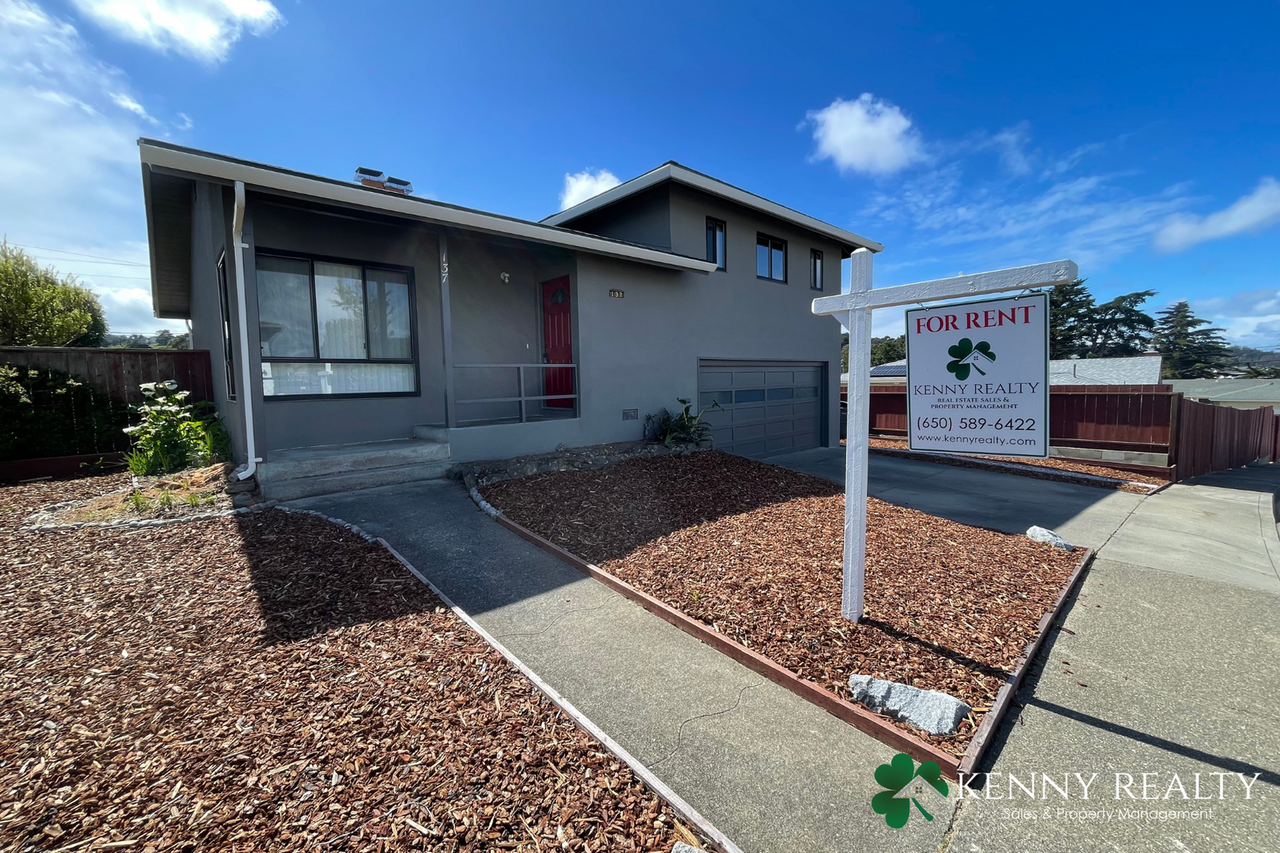 137 Berenda Dr - Photo 2 of 27