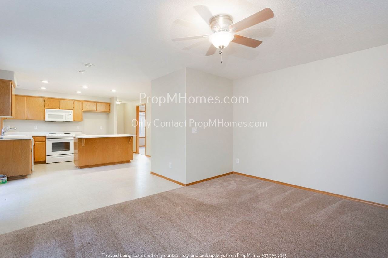 9445 Sw Iowa Dr - Photo 5 of 23