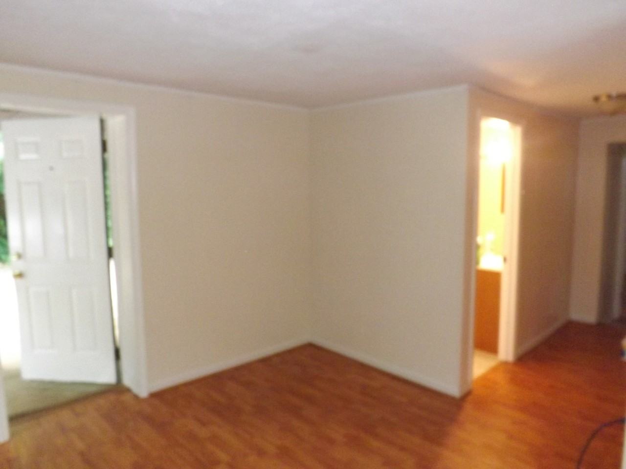 79 Oneida Rd - Photo 2 of 12