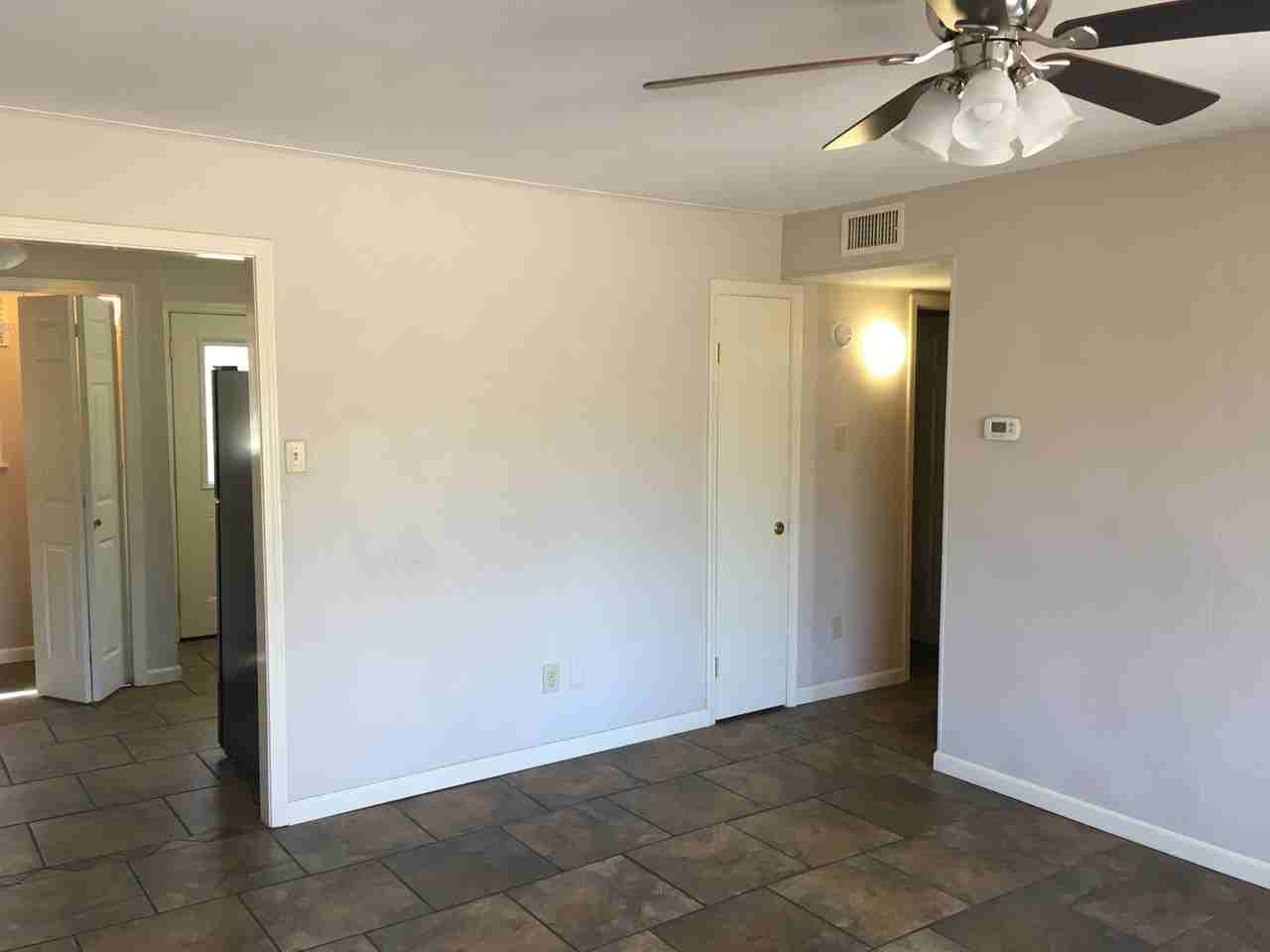 203 Tucker Inn - Photo 3 of 19