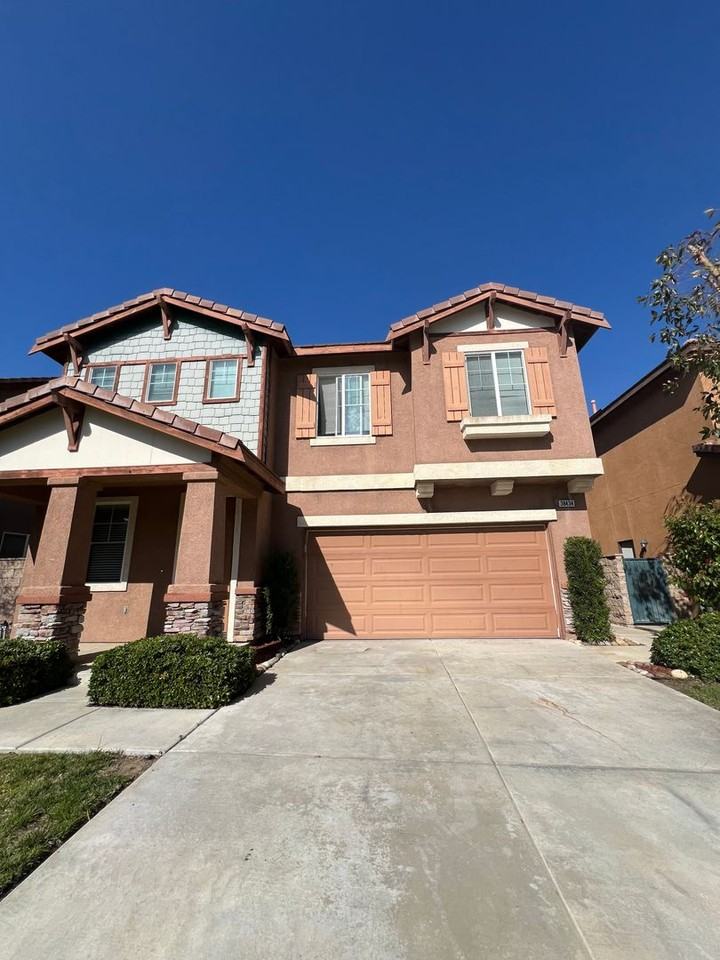 38434 Coralino Dr - Photo 2 of 18