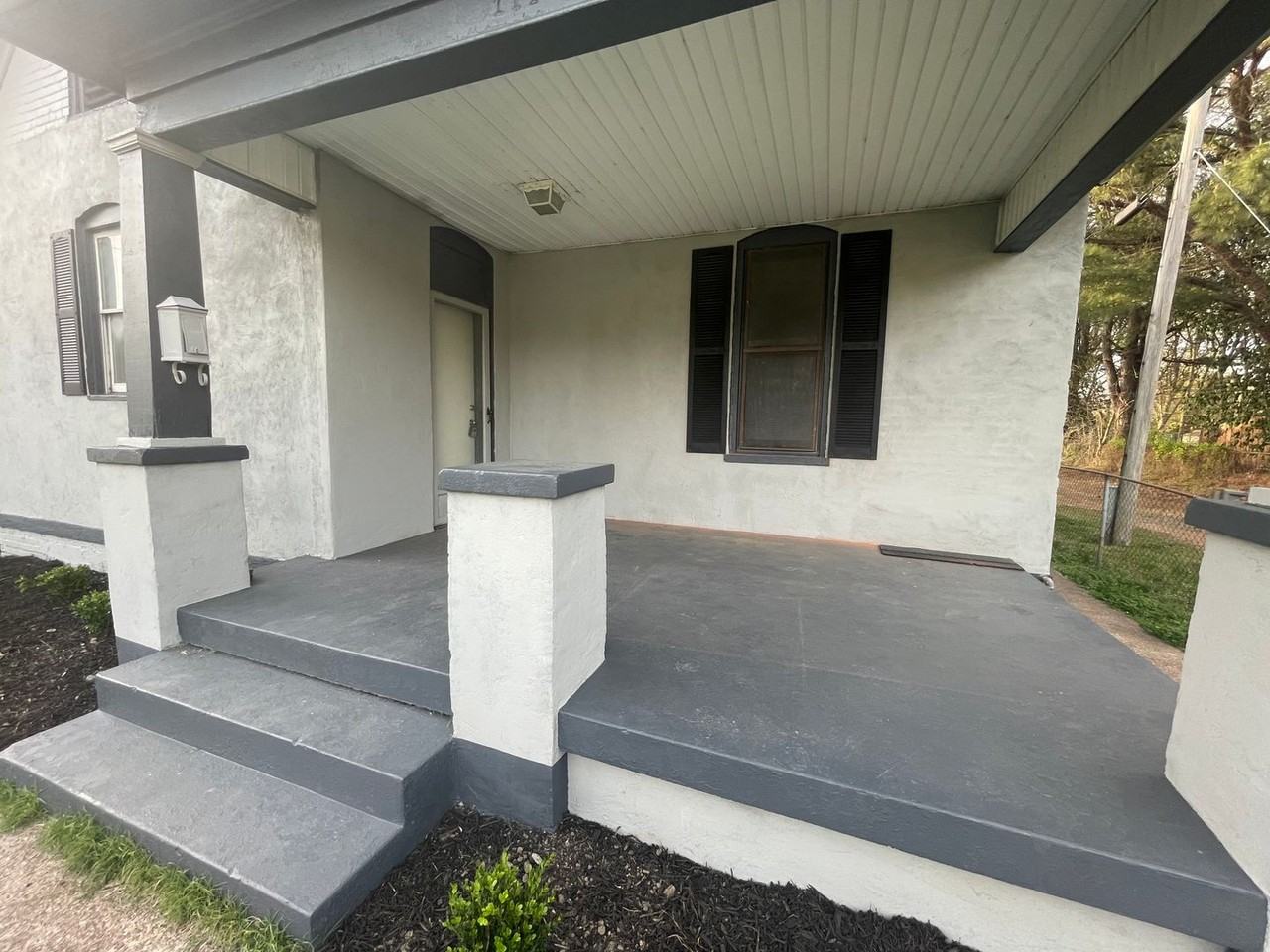 1117 Tennessee St - Photo 2 of 10