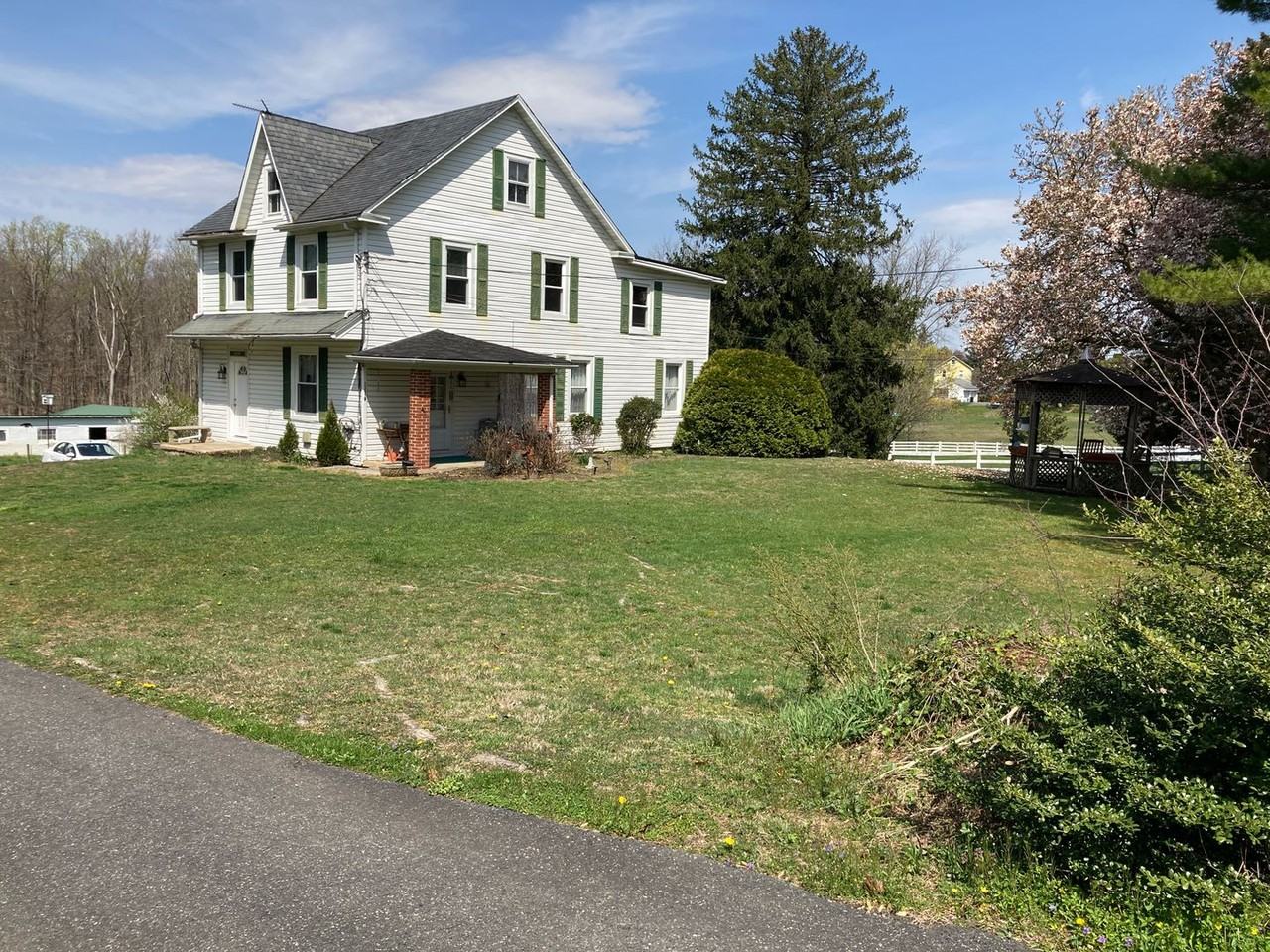 2306 Watervale Rd - Photo 3 of 30