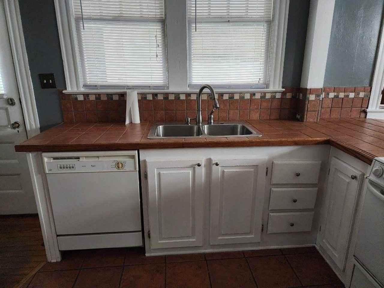 903 W Palmetto St - Photo 2 of 18