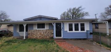 featured image of 4410 S Hayden St