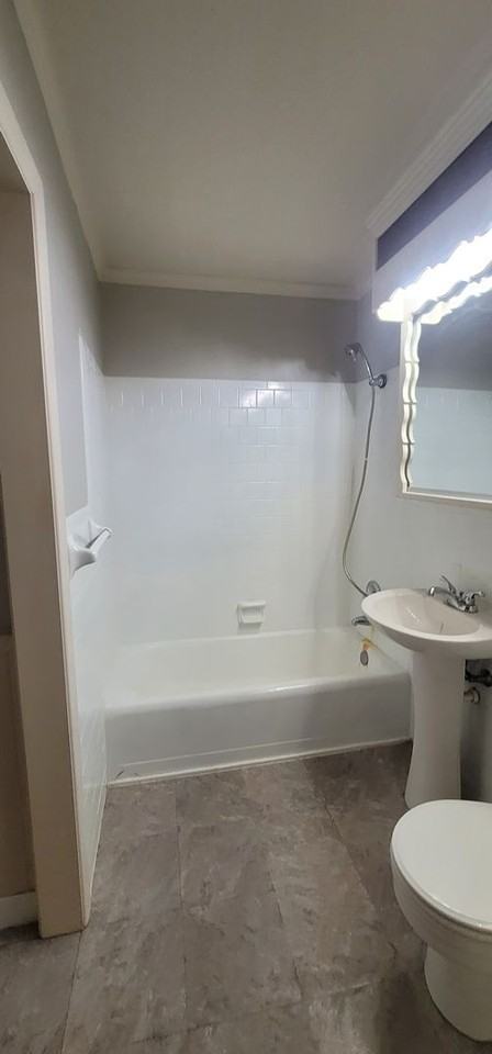 4410 S Hayden St - Photo 5 of 12