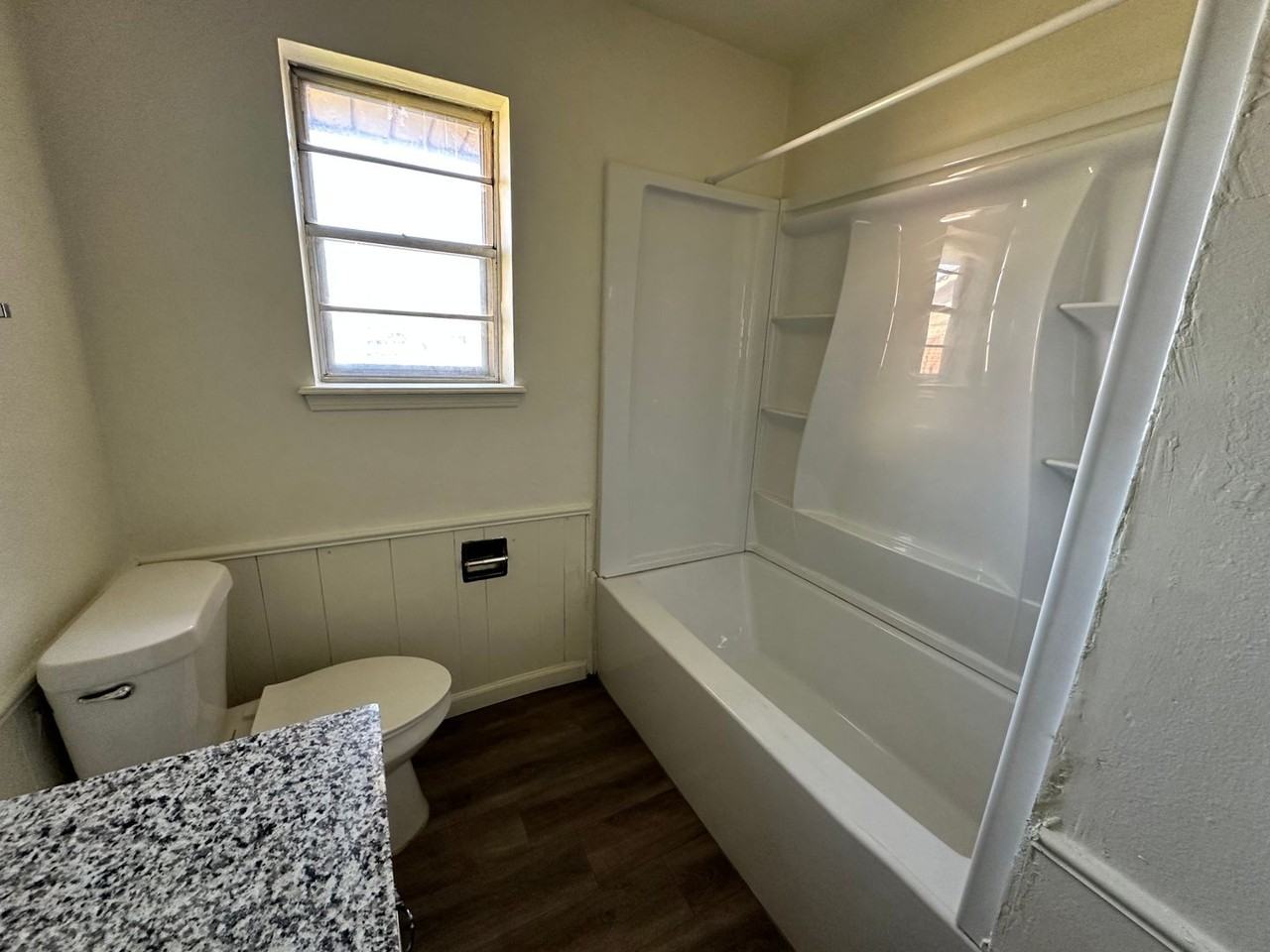 421 Northwest 89th Street - Photo 4 of 19