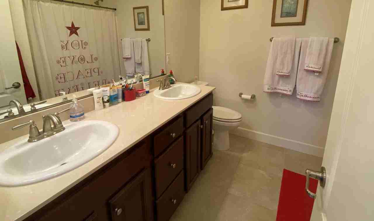 1141 Lahontan Dr - Photo 4 of 14