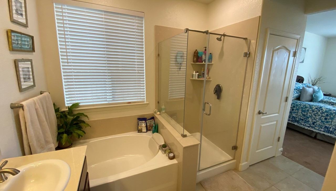 1141 Lahontan Dr - Photo 6 of 14