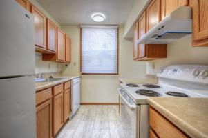 featured image of 508 S Mattis Ave