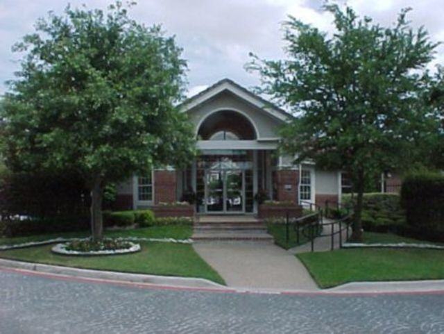 Canterbury Courts - Photo 2 of 21