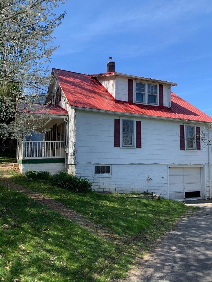 507 S Lewis St - Photo 3 of 11