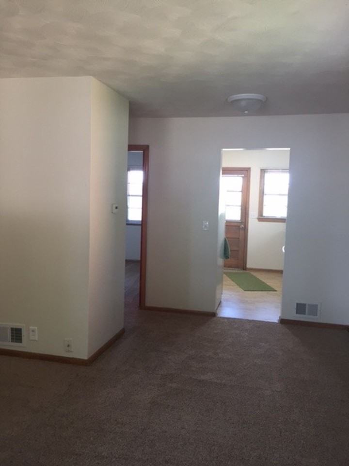 3758 S. 82nd St. - Photo 3 of 6