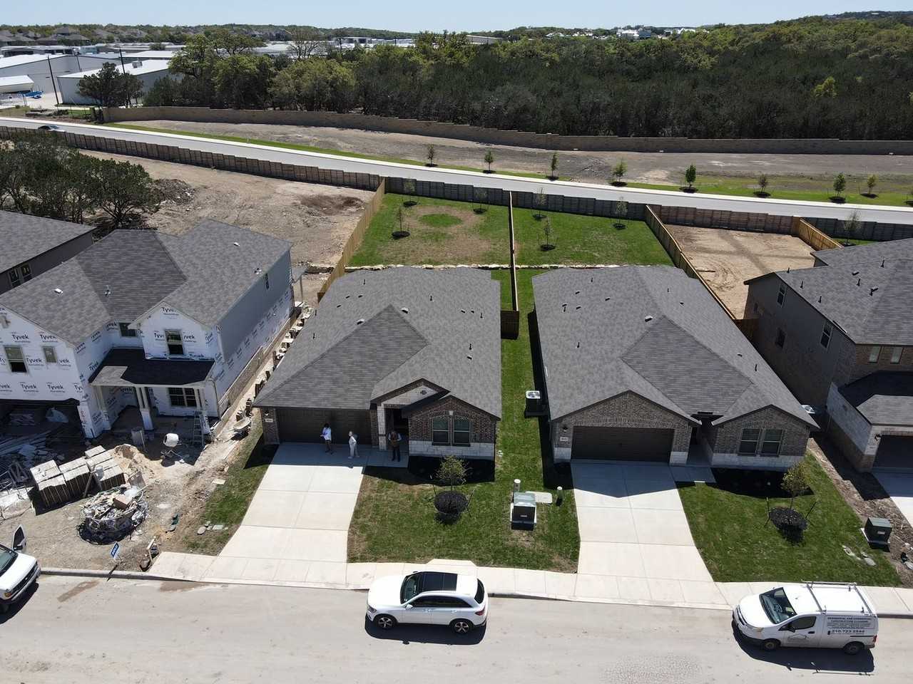 10616 Yellowtail Blvd - Photo 2 of 23