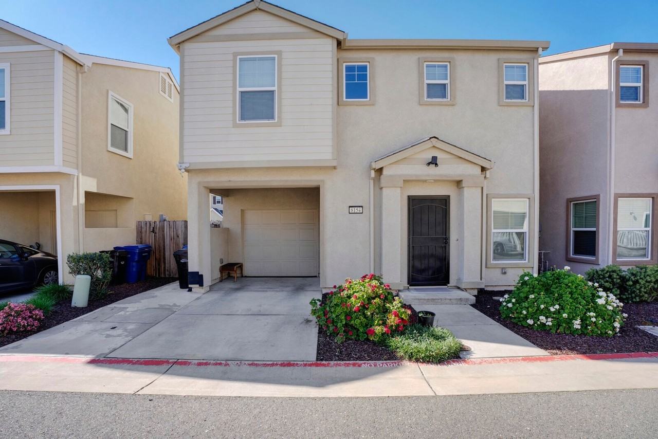 8154 Laurel Willow Lane