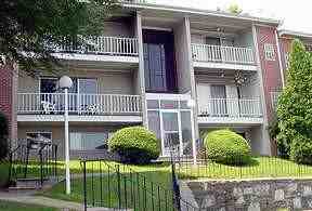 Somerton Court Apartments - Photo 2 of 6