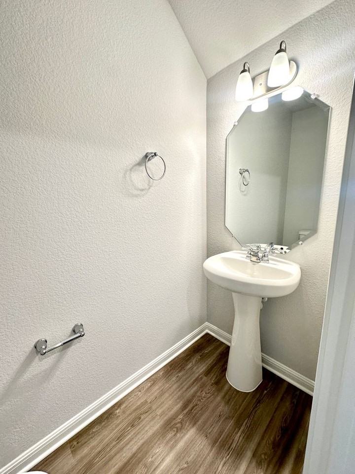 272 Alcatraz Loop - Photo 6 of 28