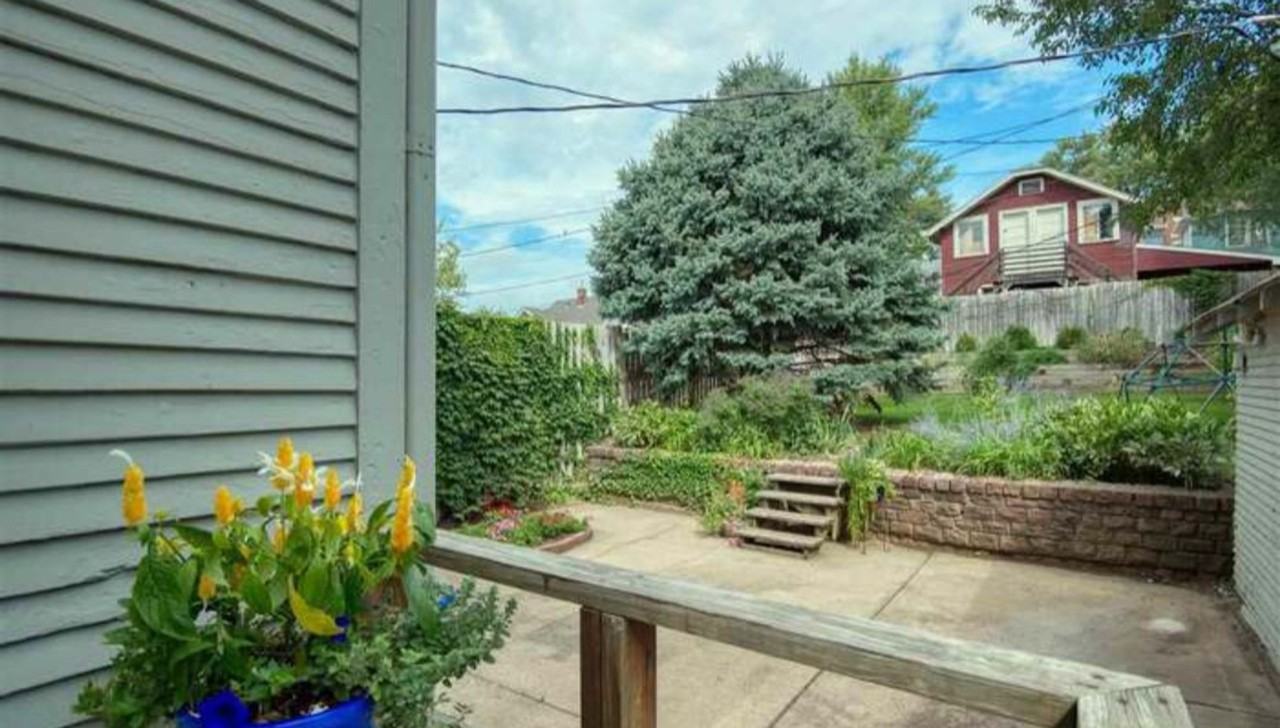 5014 Burt St - Photo 3 of 25