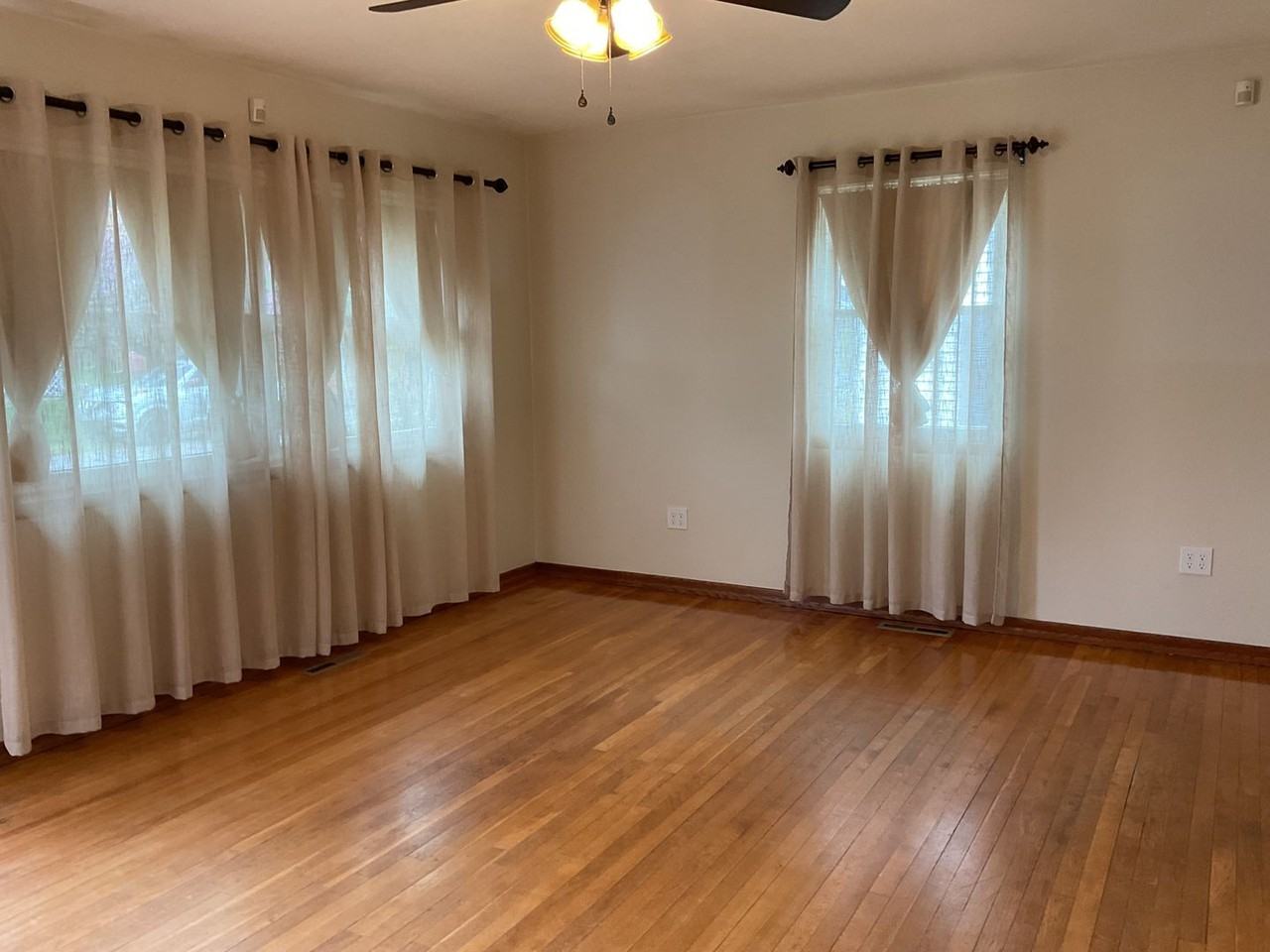 2412 Cherry St - Photo 2 of 14