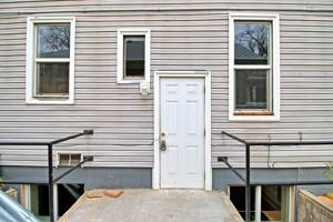 featured image of 915 Grand Ave Bsmt #Bsmt