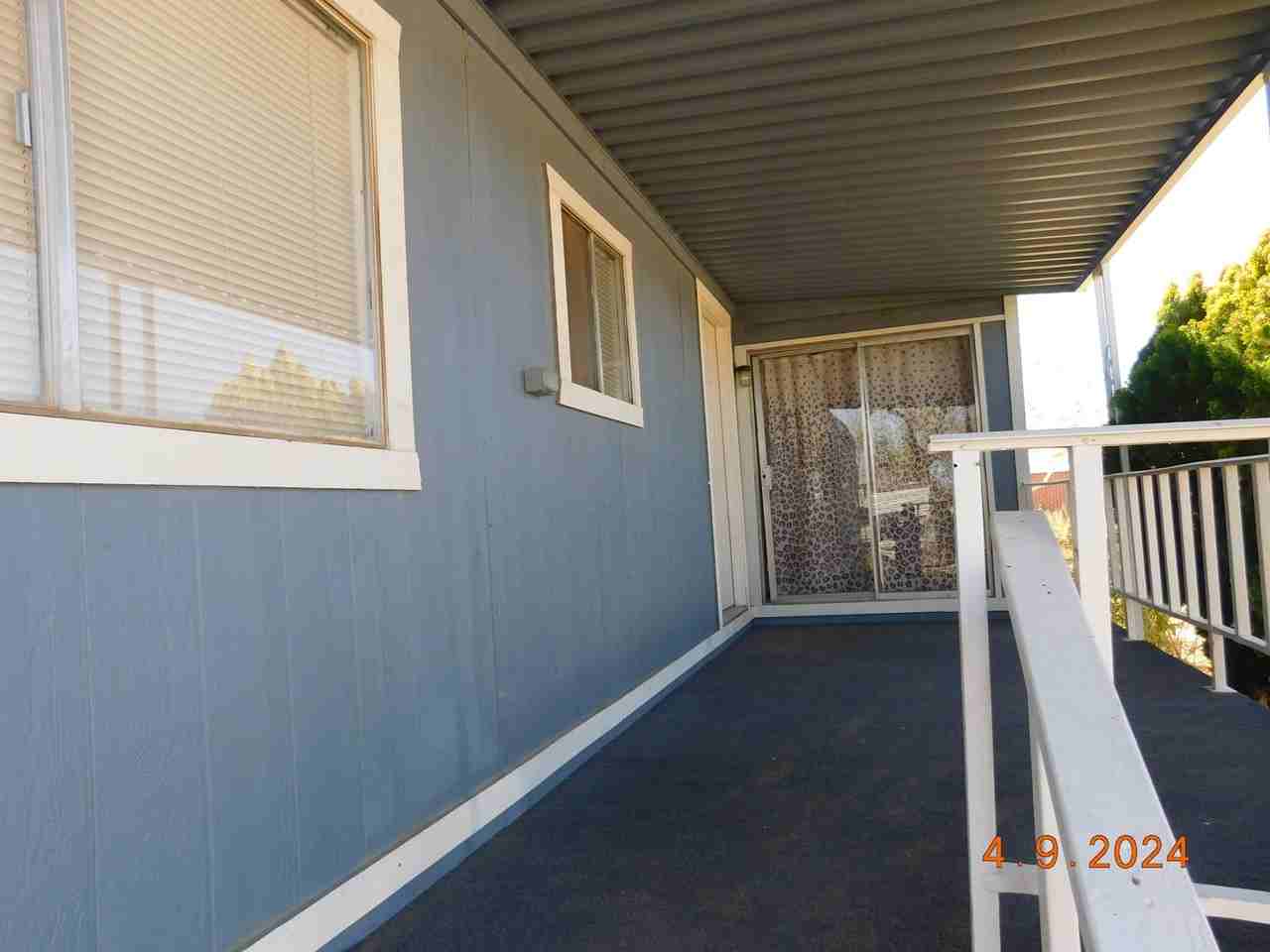1553 W Coral Ave - Photo 2 of 7