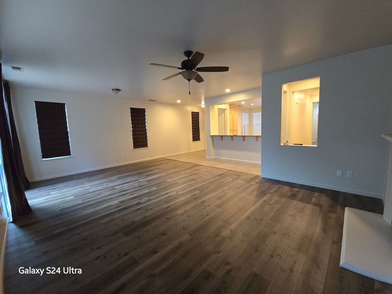 363 Cabernet Dr - Photo 3 of 13