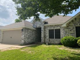 1808 Pebblebrook Ln - Photo 1 of 1