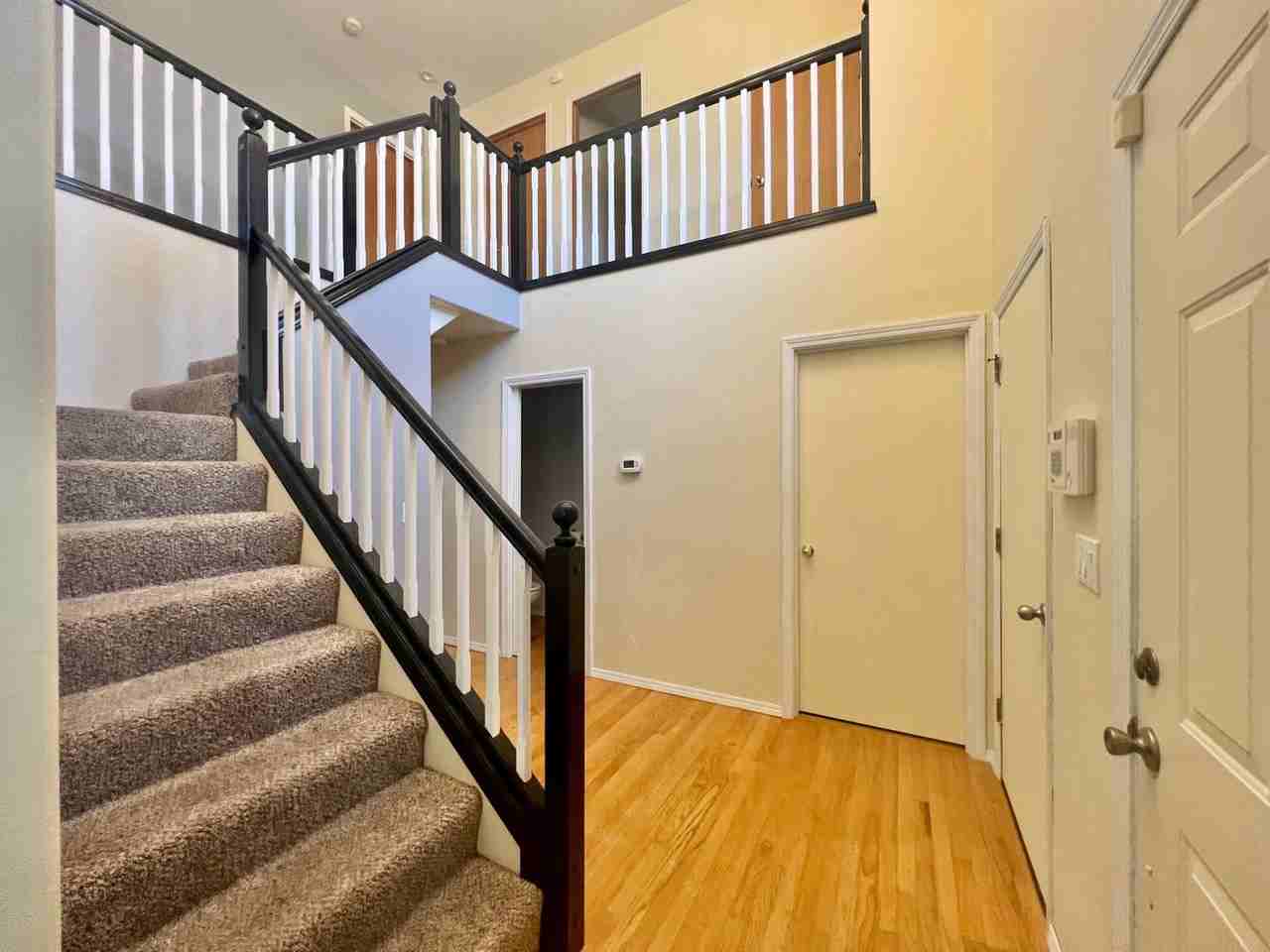 4713 Se Powell Butte Pkwy - Photo 2 of 20