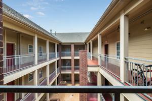 featured image of 1023 W 24th St #703