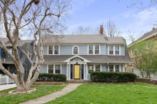 5641 Oak St - Photo 1 of 1