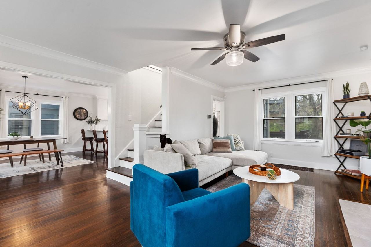 5641 Oak St - Photo 2 of 38