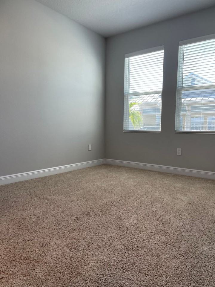 2413 Ezzell Ct - Photo 6 of 44