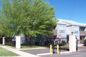 Hoodview Apartment Homes - Photo 3 of 20