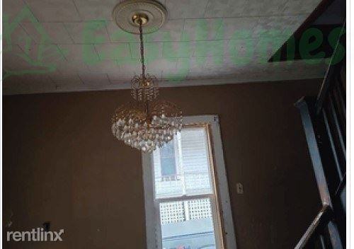 410 W Main St - Photo 2 of 12