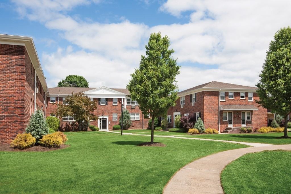 Wayne Village 1353 Valley Rd a, Wayne, NJ 07470 Apartment for Rent PadMapper