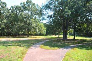 Washington Square Apartments - Photo 2 of 15