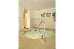 Eastowne Village Apartments - Photo 2 of 9