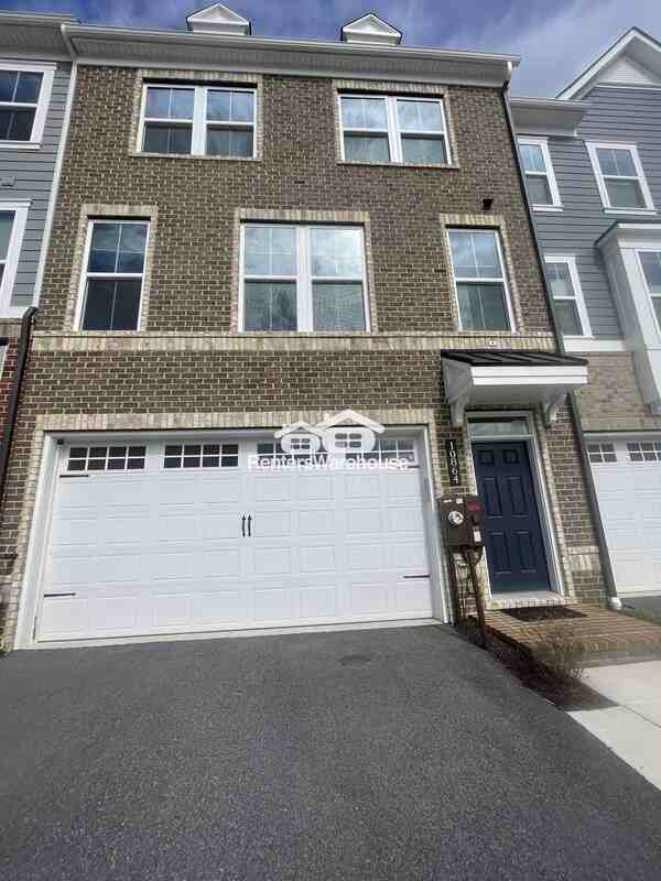 10864 Beckenham St - Photo 3 of 26