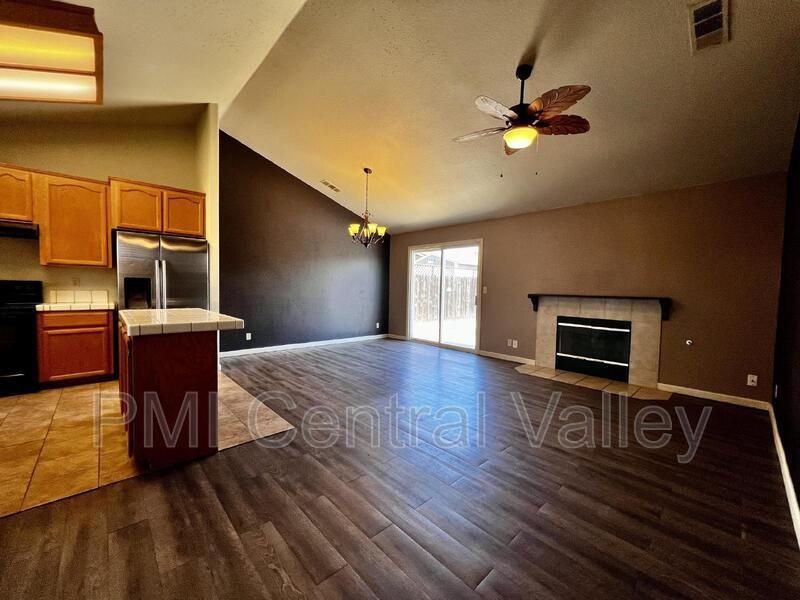 3492 Gerald Ct - Photo 6 of 24