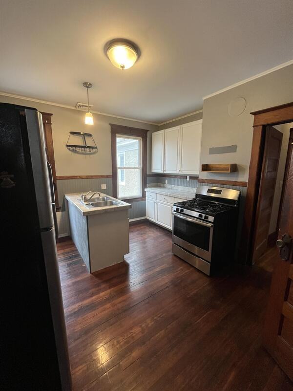 20 Besch Ave - Photo 2 of 15