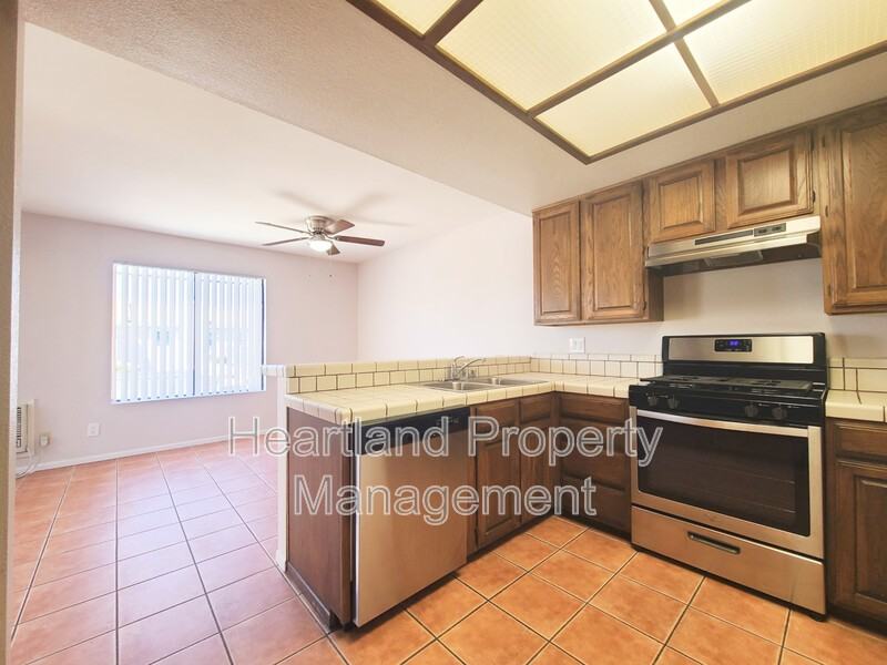 4166 Monroe Ave #4 - Photo 6 of 10